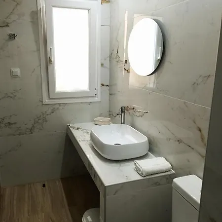 Giorgos Apartments.