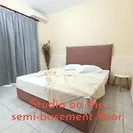 Giorgos Apartments. Apartment