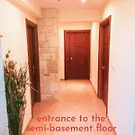 Giorgos Apartments.